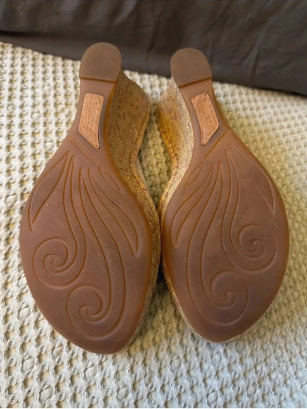 Born comfortable beige